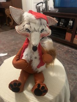 Pretty Sly; Vintage 1981 Annalee Christmas Fox Folk Art Doll: