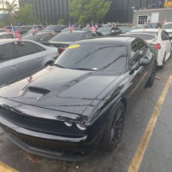 2020 Dodge Challenger Black Top Edition 