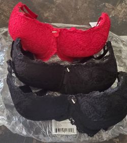 3 BRAND NEW Bras