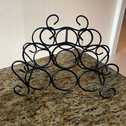 Metal Wine Rack—6 Bottles 