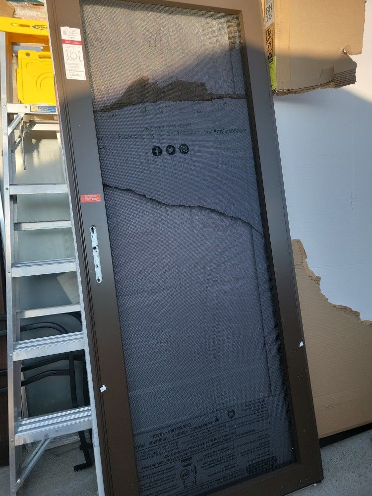 Larson Platinum Security Door 32x81in