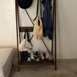 Really Awesome Entry Storage Unit 