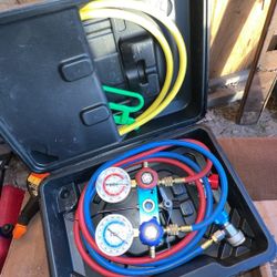 Matco A/C manifold Gauge Set 