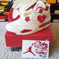 DS Air Jordan 4 Valentines Day Size 11M