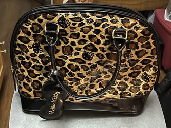 LOUNGEFLY HELLO KITTY Large Domed Leopard Weekend Bag Embossed Patent  Leather