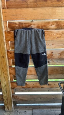 North face jogger pants size large