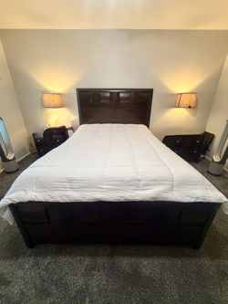 Ashley’s Bed Frame Furniture - Queen Bed w/ Box Spring