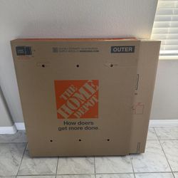 Tv Moving/Storage Box With Protection (Large)