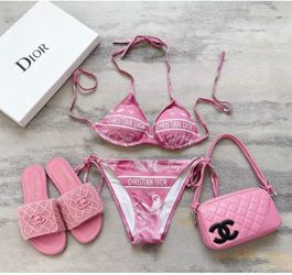 Women’s bathing suit combinations