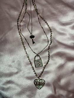 Guess Necklace