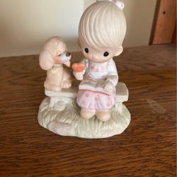 Precious Moments Figurine 