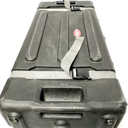 SKB Mid-sized Drum Hardware Case with Wheels