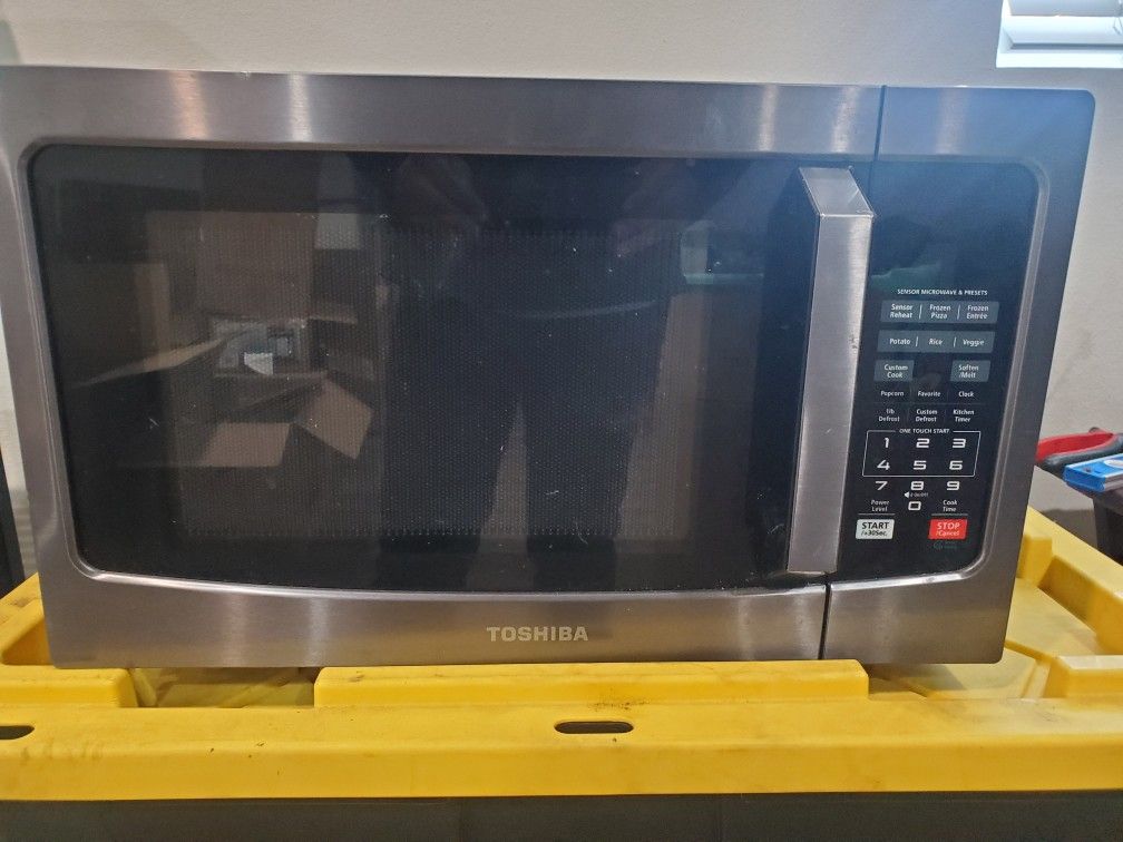 Toshiba Microwave Oven