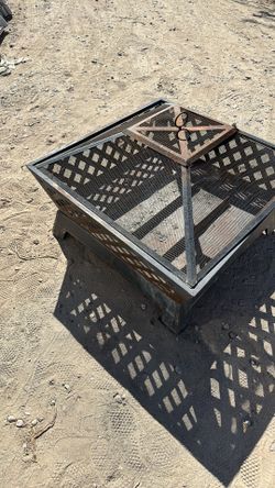 Large fire pit 34 x 34 x 20