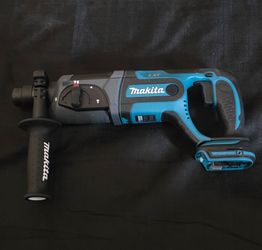 Makita 18V LXT 7/8 in. Cordless SDS-Plus Concrete/Masonry Rotary Hammer Drill (Tool-Only)