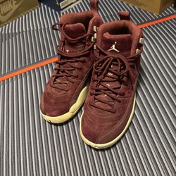 Jordan Bordeux Size 6.5Y