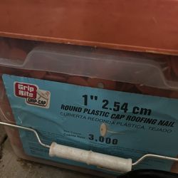 Round Plastic Nail Roofing Caps 1”