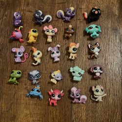Littlest Pet Shop Minis 