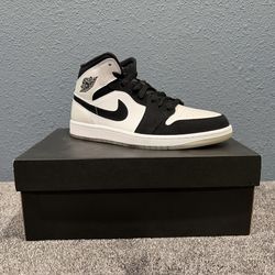 Jordan 1 Mid