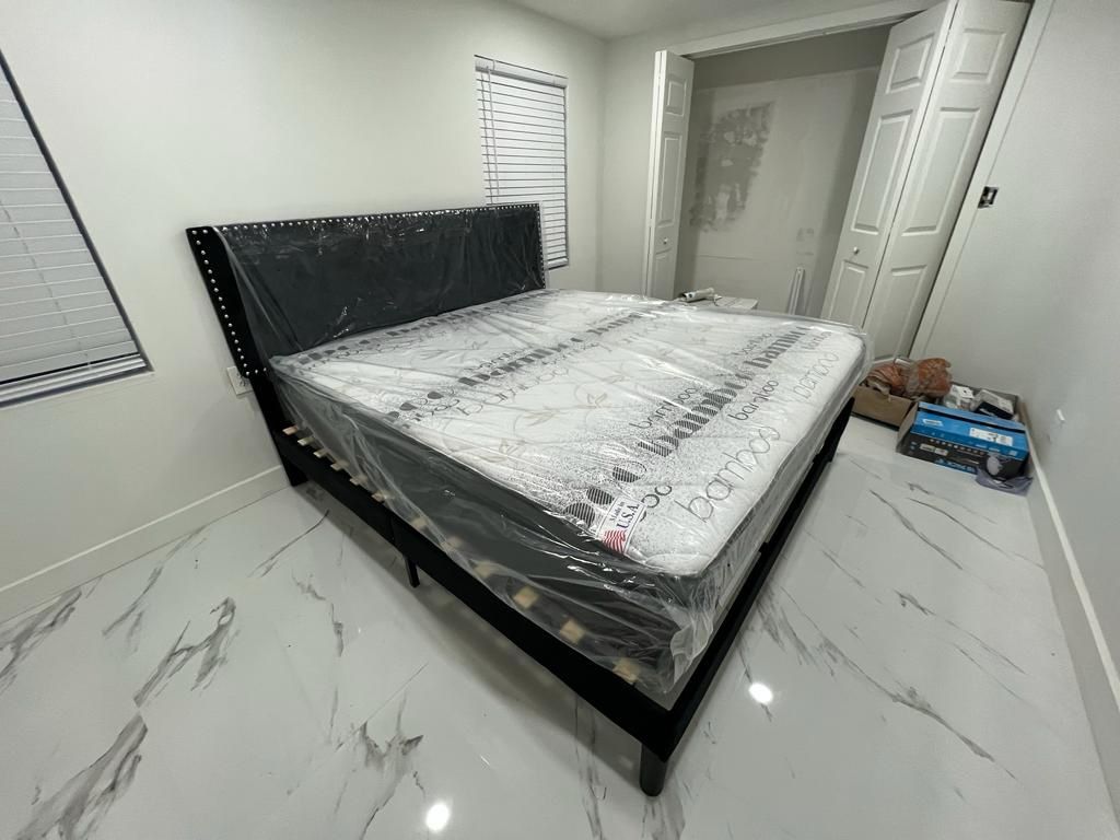 NEW MATTRESS FULL SIZE WITH BOX SPRING