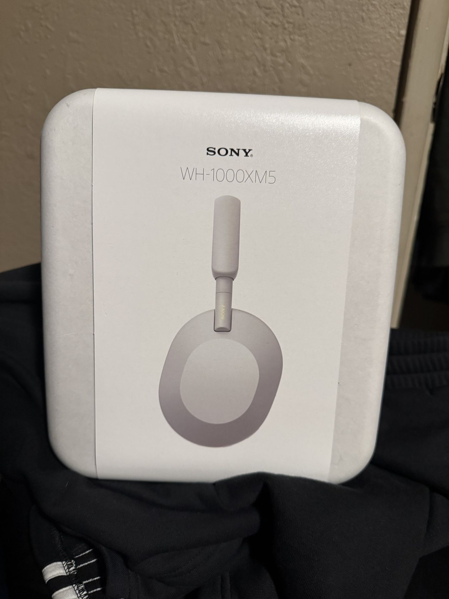 Sony WH-1000XM5 Bluetooth Wireless Noise-Canceling Headphones - Silver