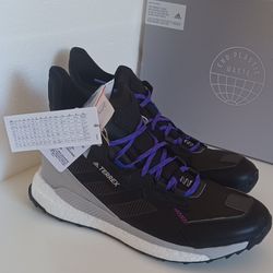 Adidas Terrex Boost Men Size10USA Sneakers Hiking Trekking