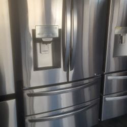 Refrigerator LG