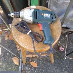 Black & Decker Large Reversible, Variable Speed, Corded Hand Drill.