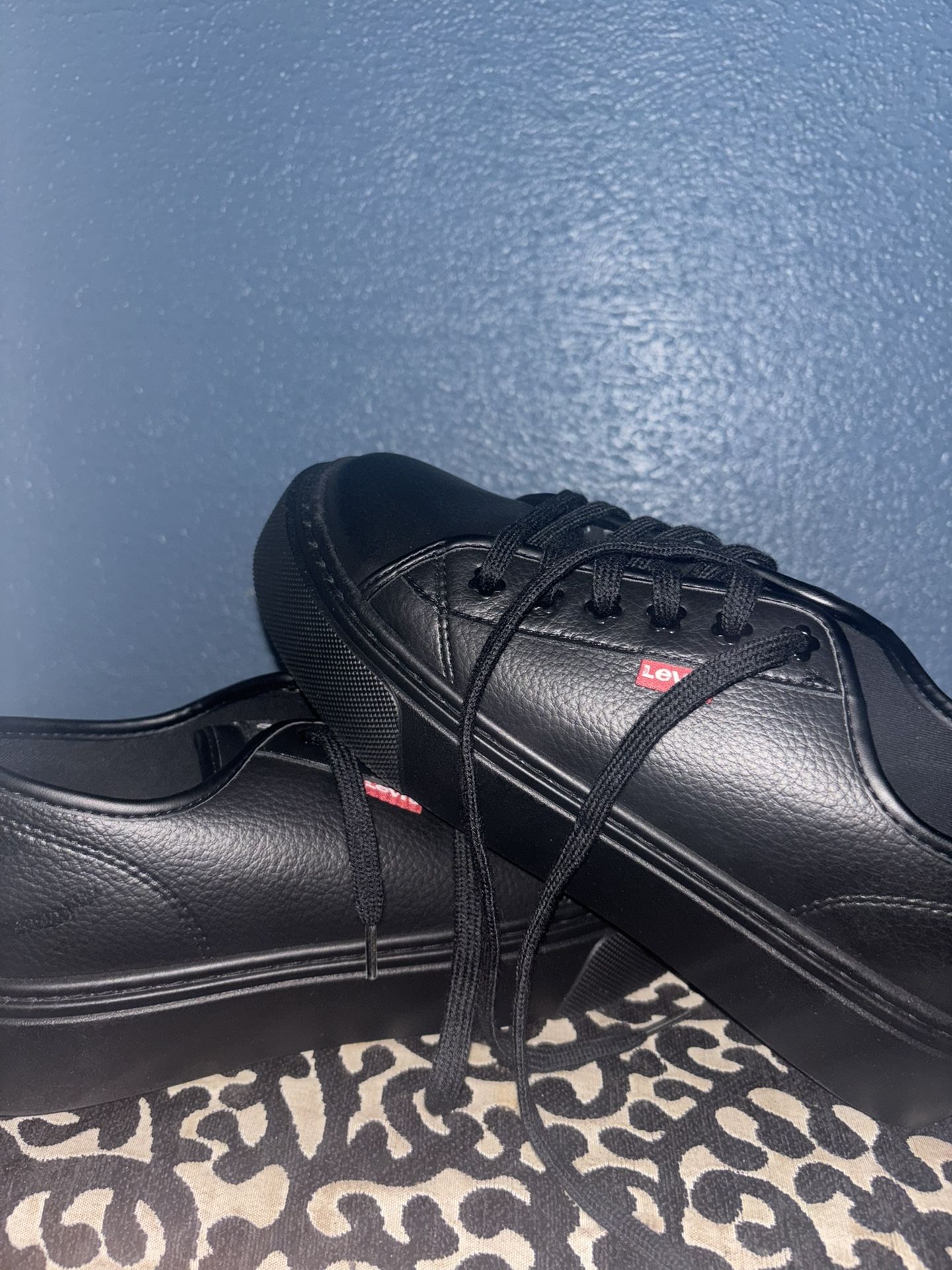 Black Dakota Levi’s