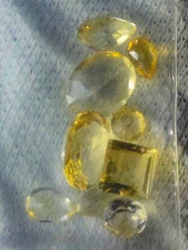 50 carats of fine loose stones. Natural Only.