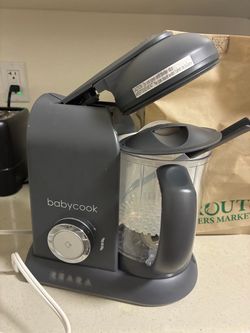 Baby food steamer/blender
