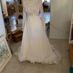 Vintage Wedding Dress
