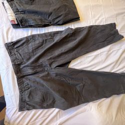 Levi’s Pants (Chinoz) 