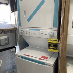 Frigidaire 27β Washer And Dryer Stackable In White New Open Box
