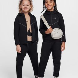 Nike Sportswear Little Tech Fleece 2 Piece Full-Zip Set Size 7