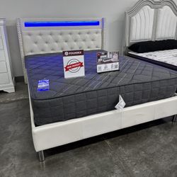 New Queen Bed Frame With Mattress 