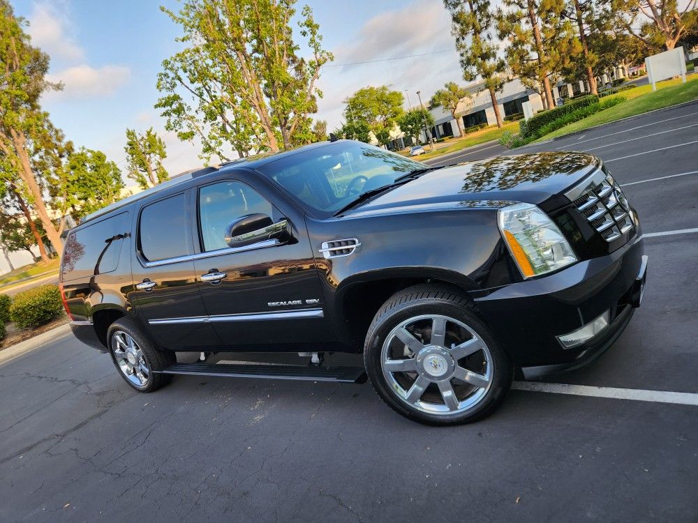 2011 Cadillac Escalade