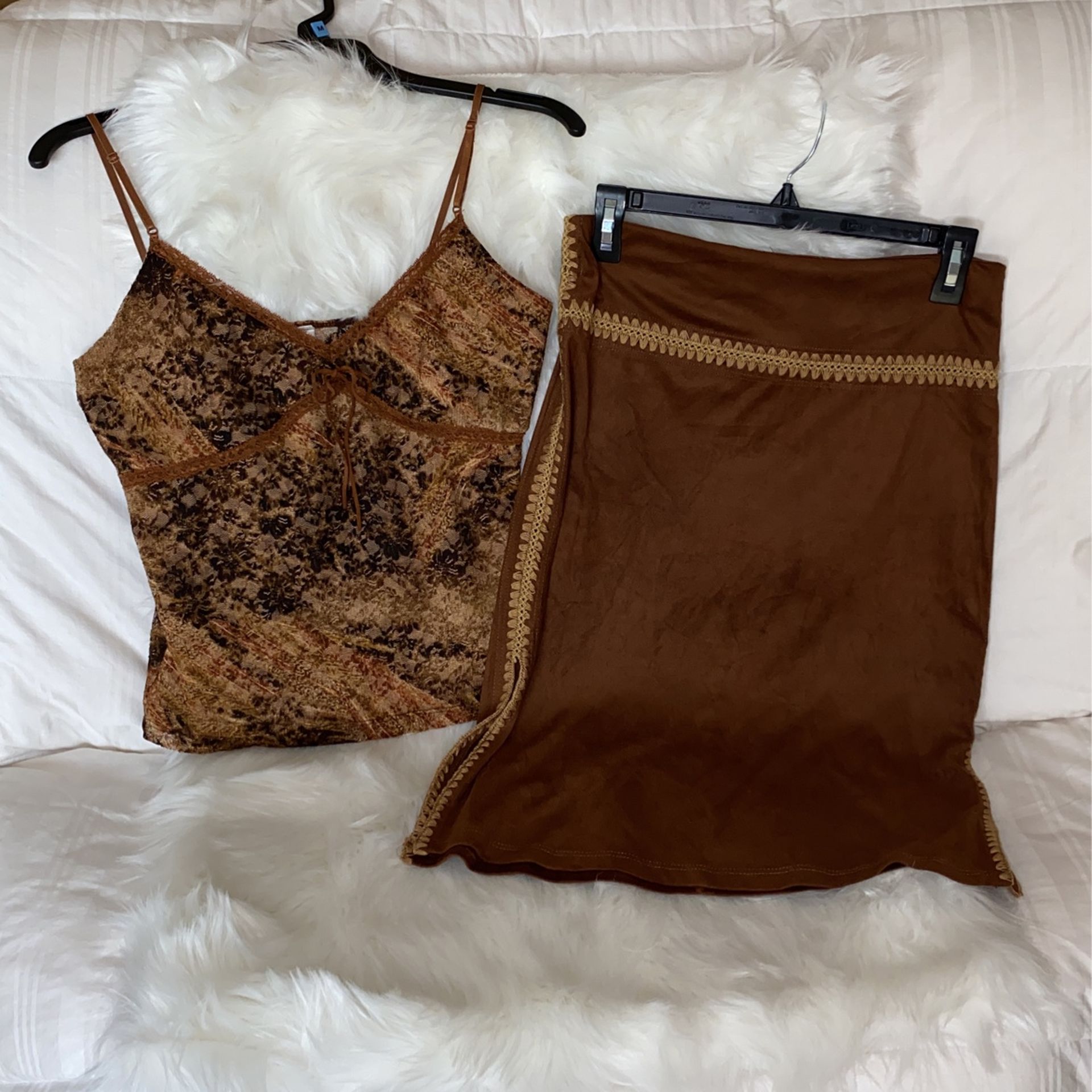 Medium Cute Brown Velvet Skirt With Side Slits 