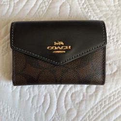 Mini Coach Wallet