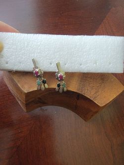 Earings