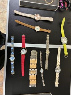 Mixed Lot of 8 Fashion Watches