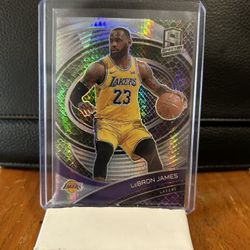 2021 Panini Spectra Lebron James No. 81 Dragonscale 24/25