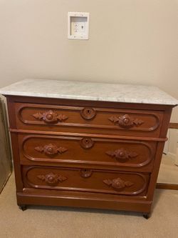 Dresser