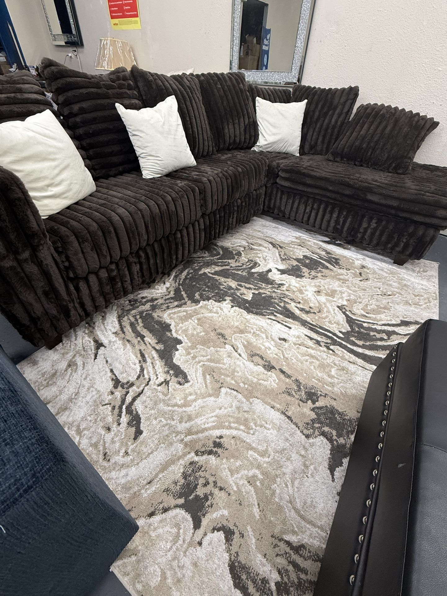 Sectional (new) $40 Down