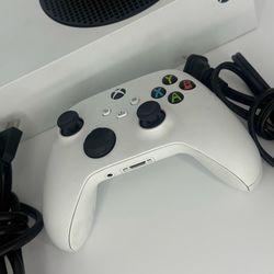 Xbox series s mint with games