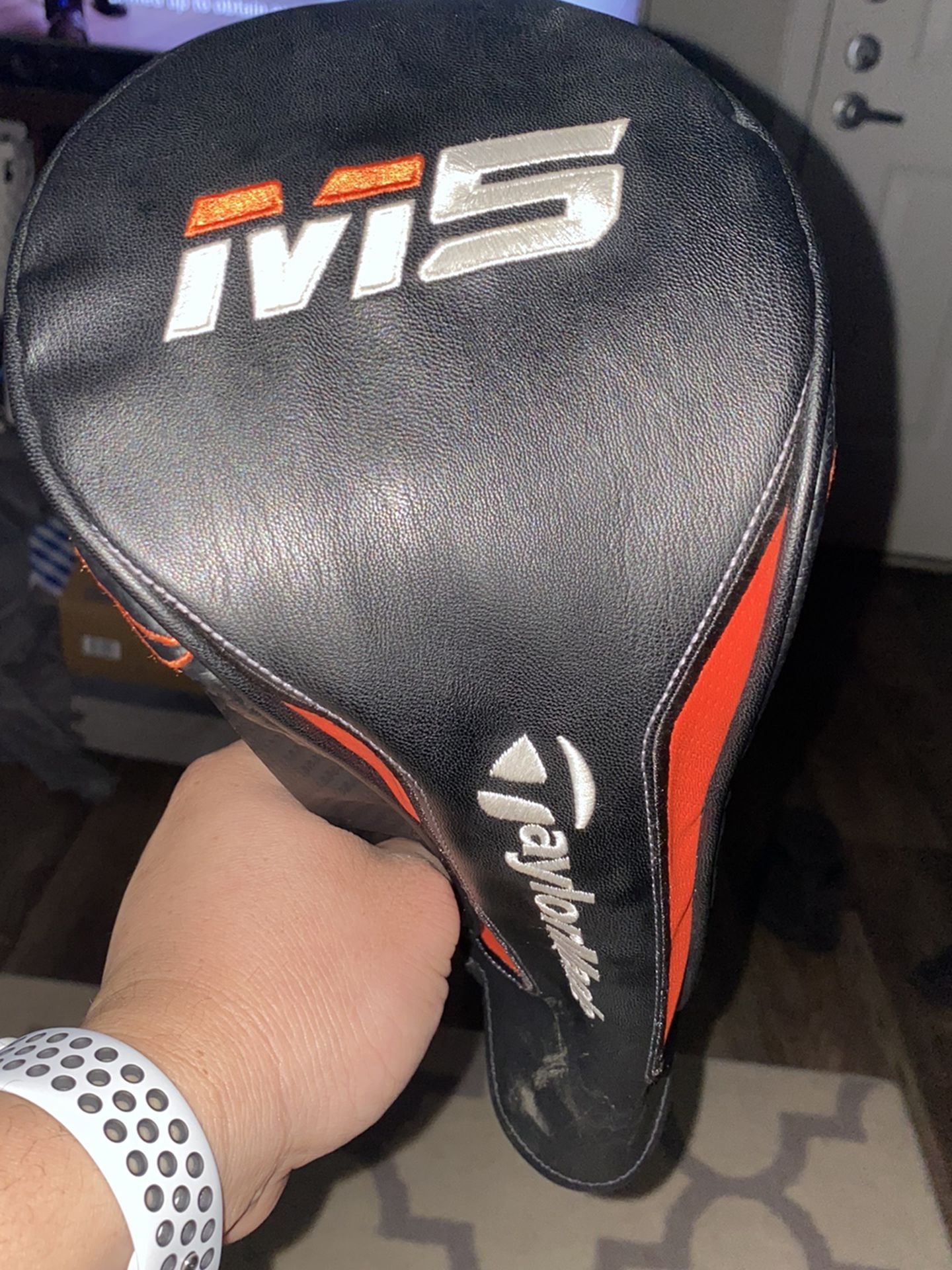 Taylormade M5 with ProjectX Overflow White Shaft (S)