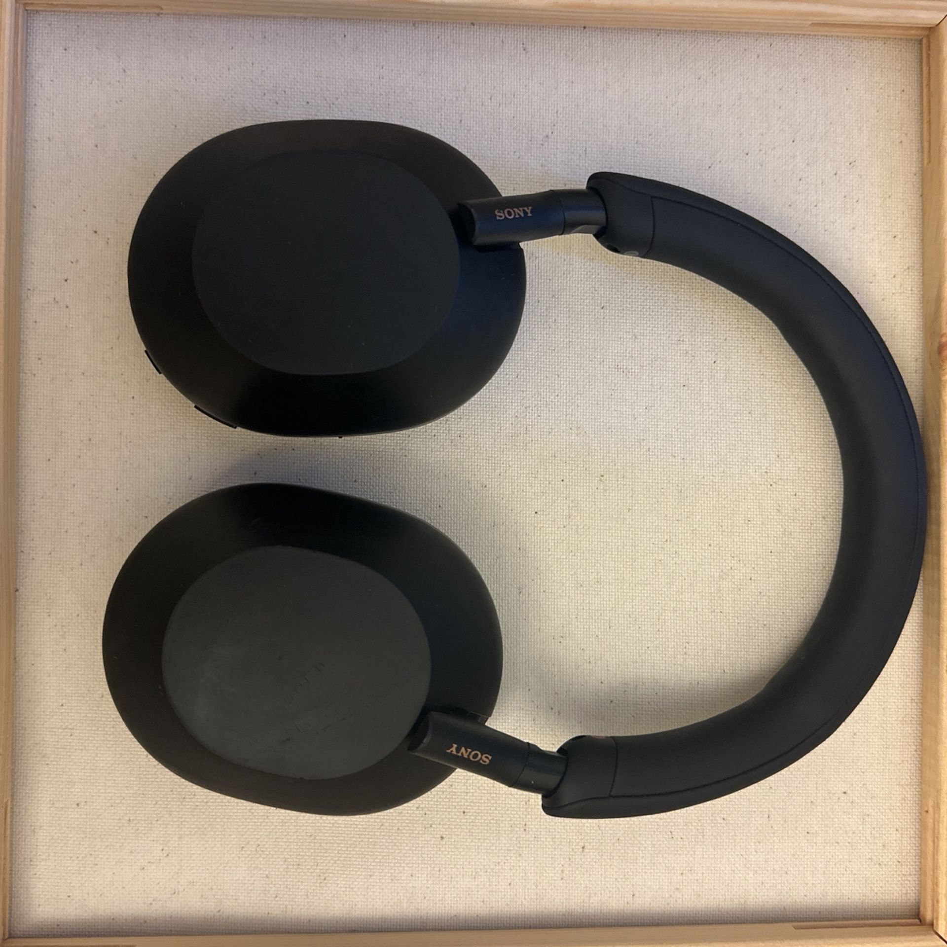 Sony WH-1000XM5 Headphones