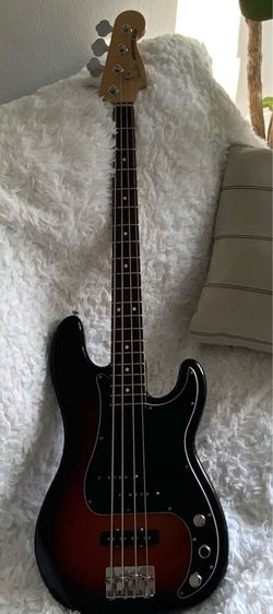 Fender American Precision Jazz Bass