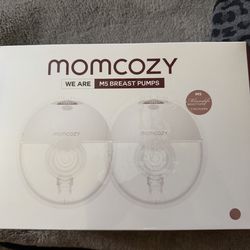 Momcozy wearable breast pump + breast pump bra