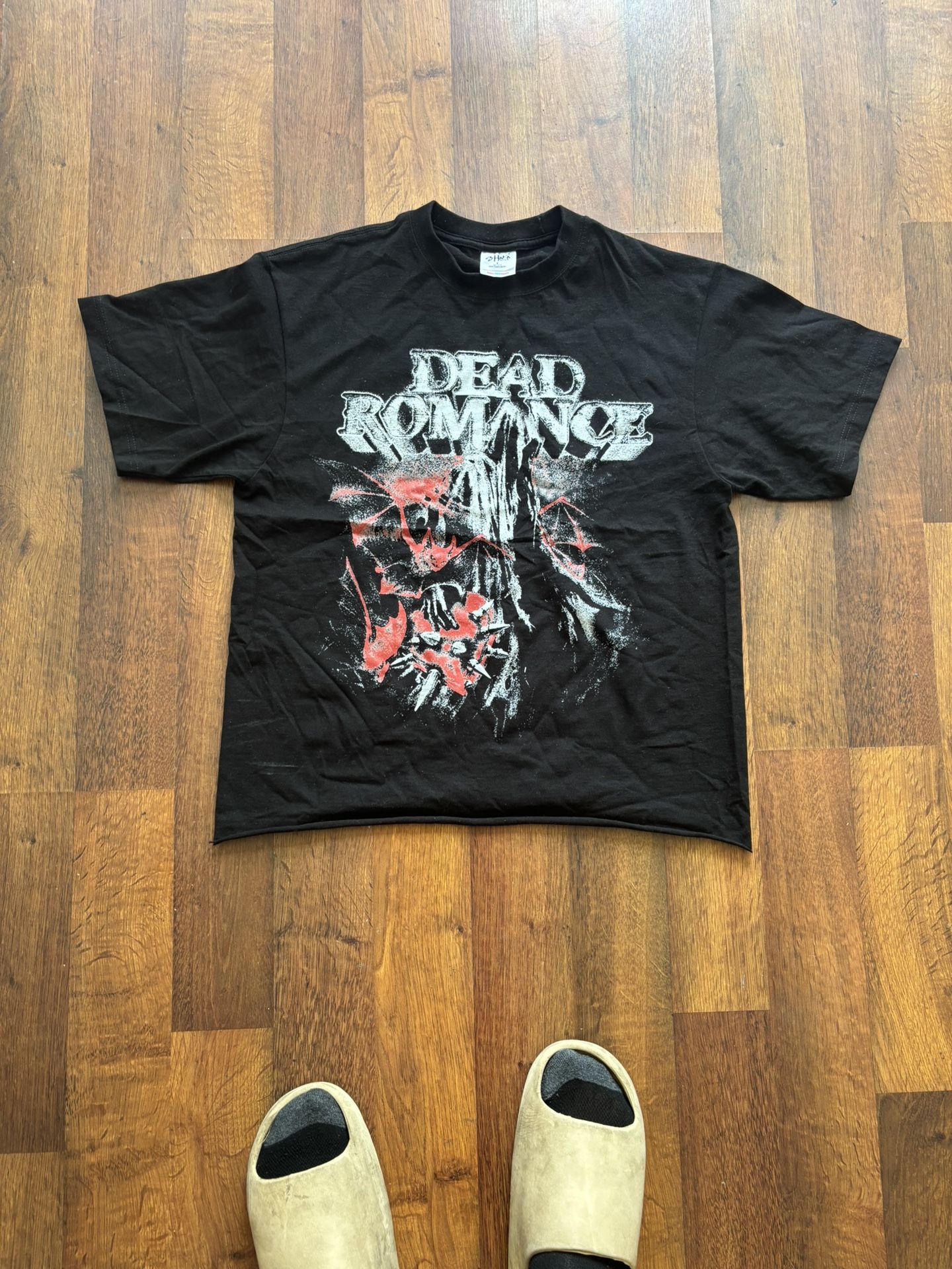 Dead Romance Cropped Tee Size Large